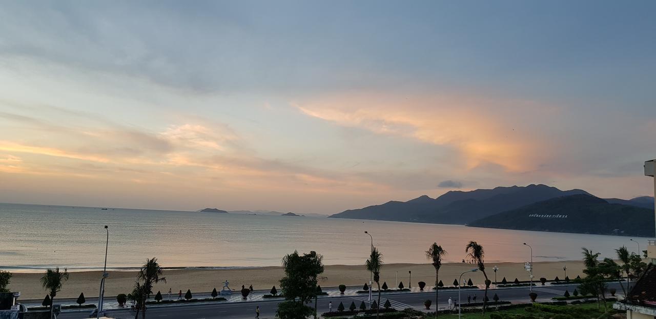 Wow Hotel Quy Nhon Exterior photo